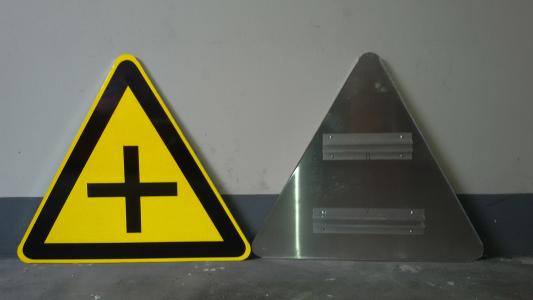 閾濇爣蹇楃墝
